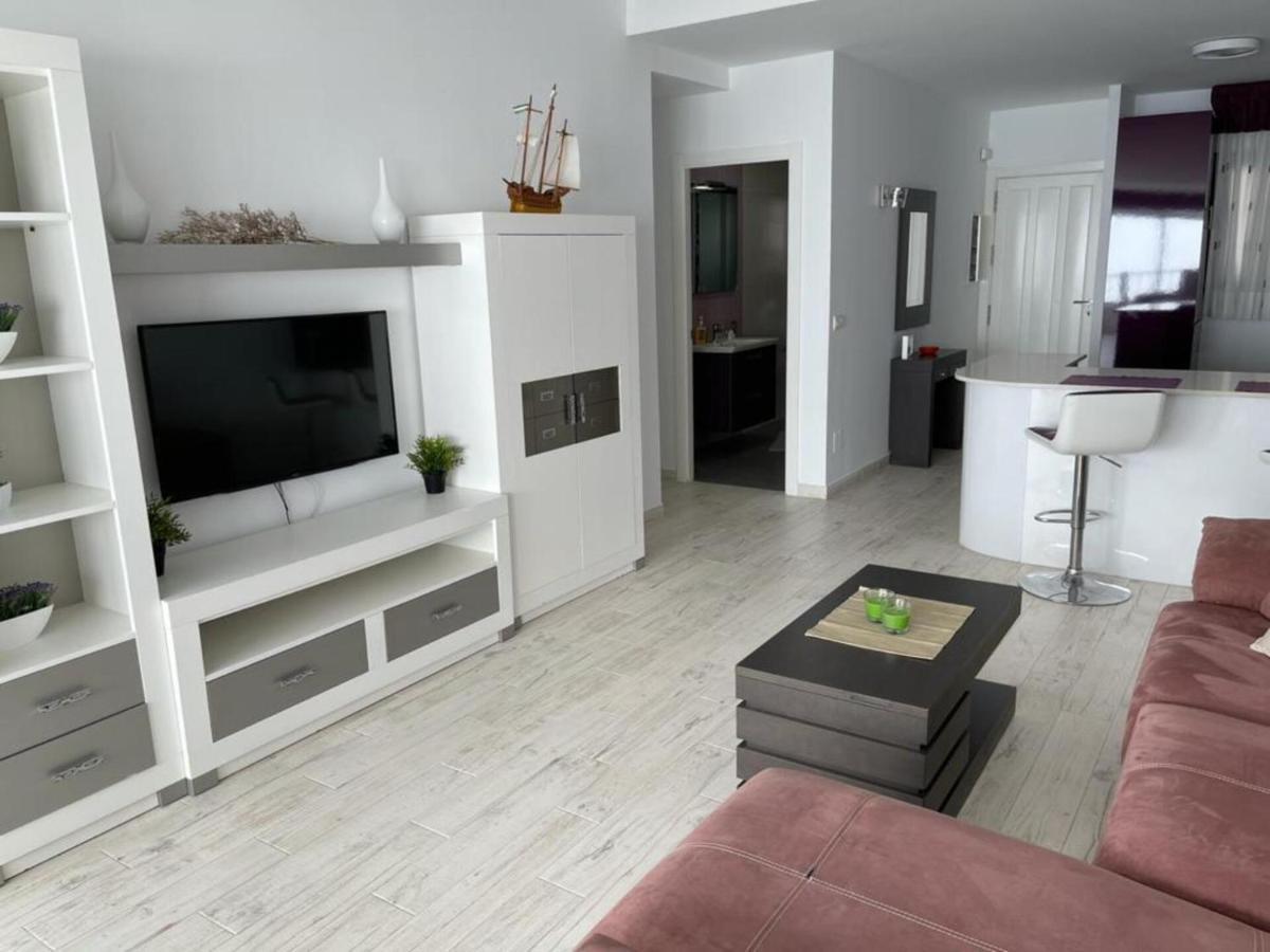 Modern Apartment With Sea View Close To Marbella Михас Экстерьер фото