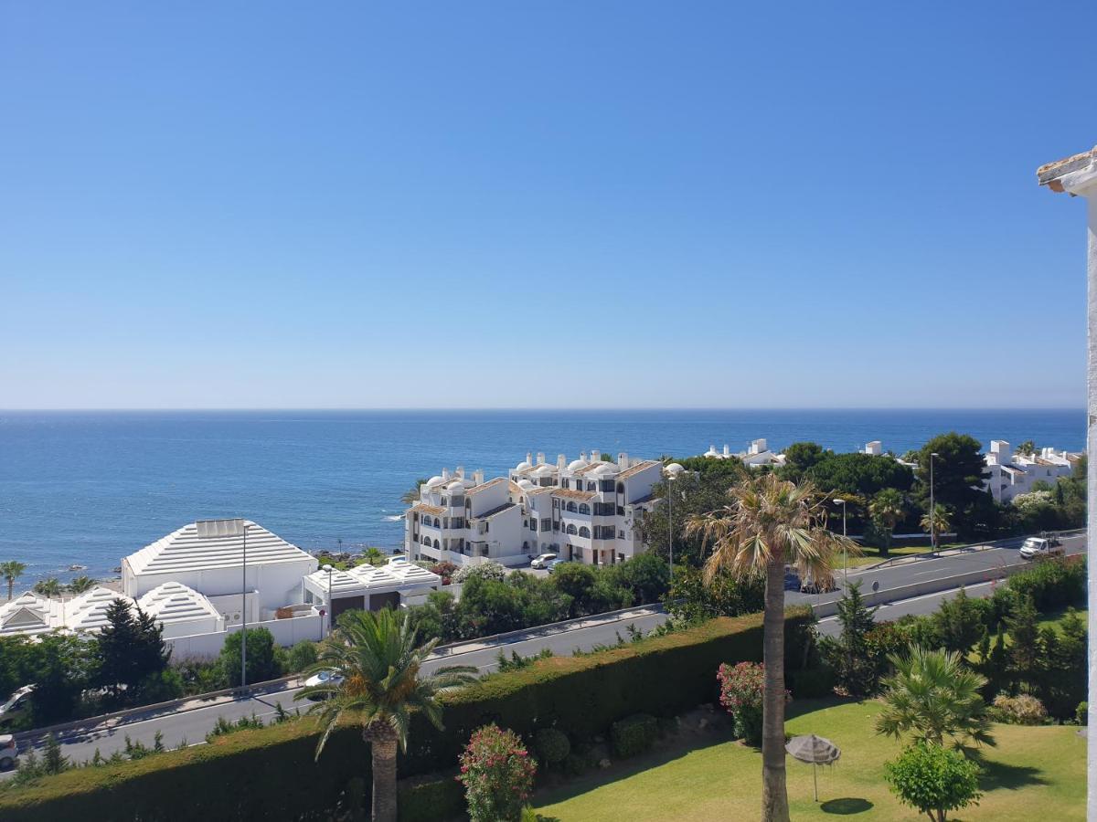 Modern Apartment With Sea View Close To Marbella Михас Экстерьер фото